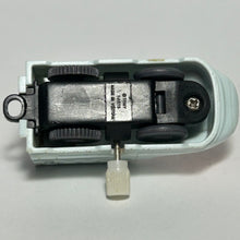 Cargar imagen en el visor de la galería, E6 Series Shinkansen Komachi - Wind-up Train Toy
