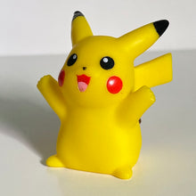 Cargar imagen en el visor de la galería, Pokémon Best Wishes! - Pikachu - Finger Puppet
