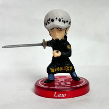 Cargar imagen en el visor de la galería, One Piece - Trafalgar Law - OP Collection Punk Hazard Panic
