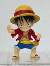 Cargar imagen en el visor de la galería, One Piece Trading Figures - Mini Figure
