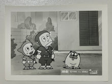 Cargar imagen en el visor de la galería, Ninja Hattori-Kun: Nin Nin Ninpo Enikki no Maki - Vintage Photos (Set of 8)
