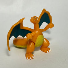 Load image into Gallery viewer, Pokémon Sun &amp; Moon - Chrizard - Mini Figure
