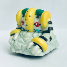 Cargar imagen en el visor de la galería, Pokemon Mini Mini Choro Q - No. 06 Regigigas
