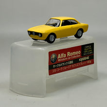Cargar imagen en el visor de la galería, Alfa Romeo Giulia GTA 1300 Junior 1968 - 1/100 Scale Vehicle - Yellow ver.
