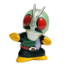 Cargar imagen en el visor de la galería, The 8 Kamen Riders - Shocker Rider No.5 - Finger Puppet - SD Figure
