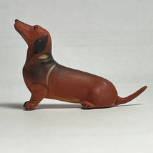 Cargar imagen en el visor de la galería, Dachshund - Trading Figure - Miniature - 67 P31B

