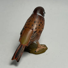 Cargar imagen en el visor de la galería, Tree Sparrow - Trading Figure - Miniature (167)
