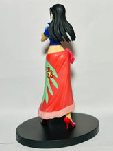 Load image into Gallery viewer, One Piece - Nico Robin - DX Figure - The Grandline Lady (Vol. 2) - 4
