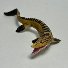 Cargar imagen en el visor de la galería, Tylosaurus - Trading Figure - Miniature (064)

