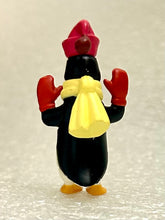 Cargar imagen en el visor de la galería, The Three Caballeros - Pablo - Disney Choco Party Part 1 - Trading Figure (022)
