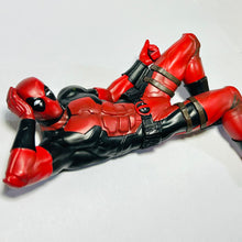 Cargar imagen en el visor de la galería, Deadpool - Noodle Stopper Figure
