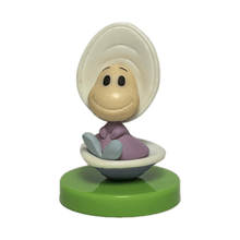 Load image into Gallery viewer, Alice in Wonderland - Young Oyster - Trading Figure - Choco Egg - Me Aki (94) - Cuchiwaii
