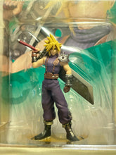 Cargar imagen en el visor de la galería, amiibo - Cloud - Super Smash Bros. Series - Cuchiwaii
