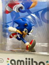 Load image into Gallery viewer, amiibo - Sonic - Super Smash Bros. Series - Cuchiwaii
