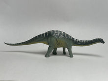 Cargar imagen en el visor de la galería, Apatosaurus - Trading Figure - Miniature - Cuchiwaii

