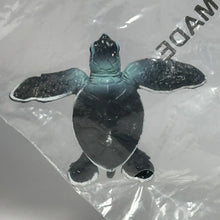 Cargar imagen en el visor de la galería, Baby green sea turtle (Chelonia mydas) - Figure - Miniature - Cuchiwaii
