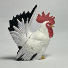 Load image into Gallery viewer, Bantam chicken - Trading Figure - Miniature - 032 P17-A - Cuchiwaii
