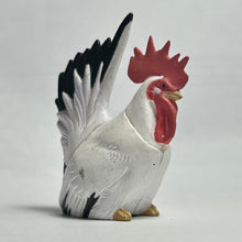 Load image into Gallery viewer, Bantam chicken - Trading Figure - Miniature - 032 P17-A - Cuchiwaii
