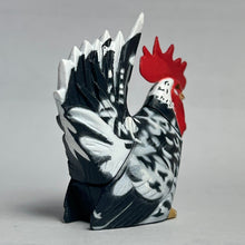Load image into Gallery viewer, Bantam chicken - Trading Figure - Miniature - 033 P17-B - Cuchiwaii
