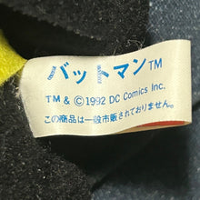 Load image into Gallery viewer, Batman - Vintage Plush Toy - 1993 - Cuchiwaii
