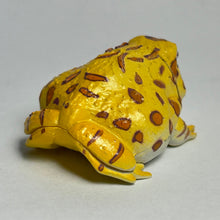 Load image into Gallery viewer, Bell's Horned Frog - Trading Figure - Miniature - 40 P20-B - Cuchiwaii
