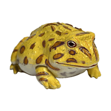 Load image into Gallery viewer, Bell's Horned Frog - Trading Figure - Miniature - 40 P20-B - Cuchiwaii
