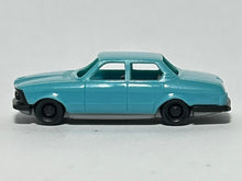Load image into Gallery viewer, BMW 730 - Miniature Car - HO Scale - Blue - Cuchiwaii
