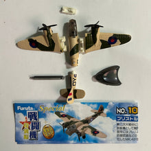 Cargar imagen en el visor de la galería, Bristol Blenheim Mk.IV - Trading Figure - Miniature (103) - Cuchiwaii
