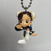 Cargar imagen en el visor de la galería, Capcom Vs. SNK - Chun-Li - Figure Keychain - Cuchiwaii
