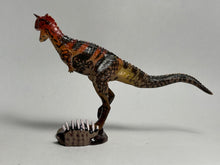 Cargar imagen en el visor de la galería, Carnotaurus - Trading Figure - Miniature (05A) - Cuchiwaii
