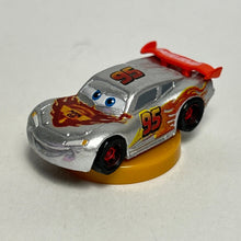 Load image into Gallery viewer, Cars 2 - Lightning McQueen - Trading Figure - Choco Egg - Silver ver. (47) - Cuchiwaii
