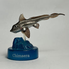Cargar imagen en el visor de la galería, Chimaera - Mini Figure - Bottle Cap - Cuchiwaii
