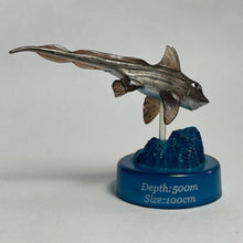 Cargar imagen en el visor de la galería, Chimaera - Mini Figure - Bottle Cap - Cuchiwaii
