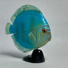 Load image into Gallery viewer, Discus (fish) - Trading Figure - Miniature - 063 P30-C - Cuchiwaii
