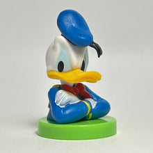 Cargar imagen en el visor de la galería, Disney - Donald Duck - Trading Figure - Choco Egg (119) - Cuchiwaii

