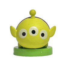 Load image into Gallery viewer, Disney Tsum Tsum - Alien - Trading Figure - Choco Egg (64) - Cuchiwaii
