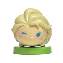 Cargar imagen en el visor de la galería, Disney Tsum Tsum - Elsa - Trading Figure - Choco Egg (128) - Cuchiwaii

