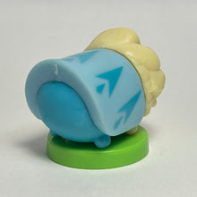 Cargar imagen en el visor de la galería, Disney Tsum Tsum - Elsa - Trading Figure - Choco Egg (128) - Cuchiwaii
