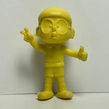 Cargar imagen en el visor de la galería, Doraemon - Nobi Nobita - Eraser Figure - Yellow ver. - Cuchiwaii
