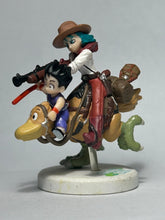 Cargar imagen en el visor de la galería, Dragon Ball - Son Goku &amp; Bulma - Candy Toy - Cuchiwaii
