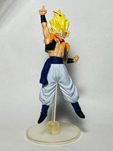 Cargar imagen en el visor de la galería, Dragon Ball Z - Gogeta SSJ - Trading Figure - HG 9 - Cuchiwaii
