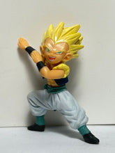 Cargar imagen en el visor de la galería, Dragon Ball Z - Gotenks SSJ - Trading Figure - HG 18 - Cuchiwaii
