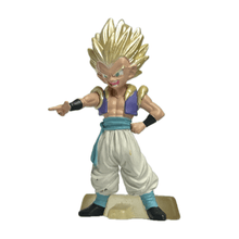 Load image into Gallery viewer, Dragon Ball Z - Gotenks SSJ - Trading Figure - HG - Cuchiwaii
