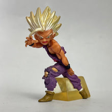 Load image into Gallery viewer, Dragon Ball Z - Son Gohan SSJ - Trading Figure - HG - Cuchiwaii
