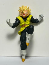 Cargar imagen en el visor de la galería, Dragon Ball Z - Son Gohan SSJ2 - Trading Figure - HG 16 - Cuchiwaii
