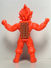 Load image into Gallery viewer, Dragon Ball Z - Son Goku SSJ - Eraser Figure - Cuchiwaii

