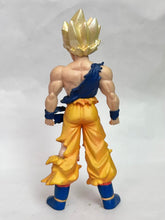 Load image into Gallery viewer, Dragon Ball Z - Son Goku SSJ - Figure - Real Works - Cuchiwaii
