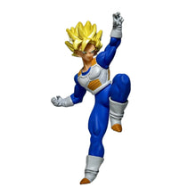 Cargar imagen en el visor de la galería, Dragon Ball Z - Son Goku SSJ - Trading Figure - HG 12 - Cuchiwaii

