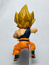 Cargar imagen en el visor de la galería, Dragon Ball Z - Son Goku SSJ - Trading Figure (WCF) - Cuchiwaii
