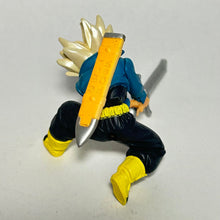 Cargar imagen en el visor de la galería, Dragon Ball Z - Trunks SSJ - Trading Figure - HG 11 - Cuchiwaii

